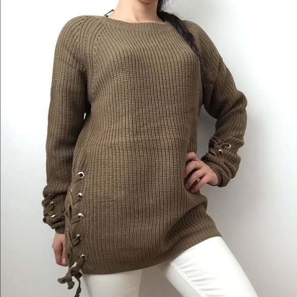 NWT✨HP✨ ❗️Last one S❗️LACE SWEATER LONG SLEEVE - Picture 4 of 8